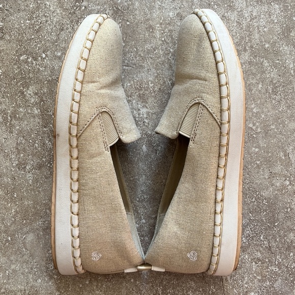 Clarks Slip On Shoes - Picture 3 of 4